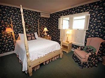 Metivier Inn Макино Экстерьер фото