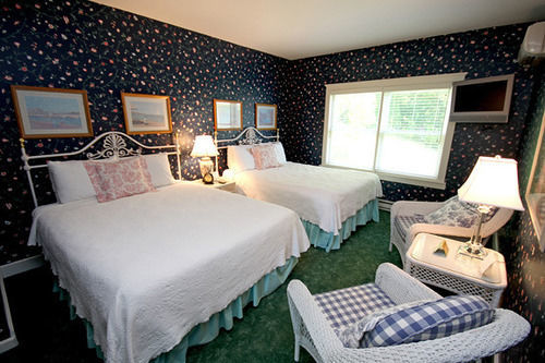 Metivier Inn Макино Экстерьер фото