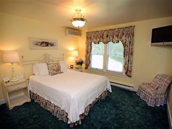 Metivier Inn Макино Экстерьер фото